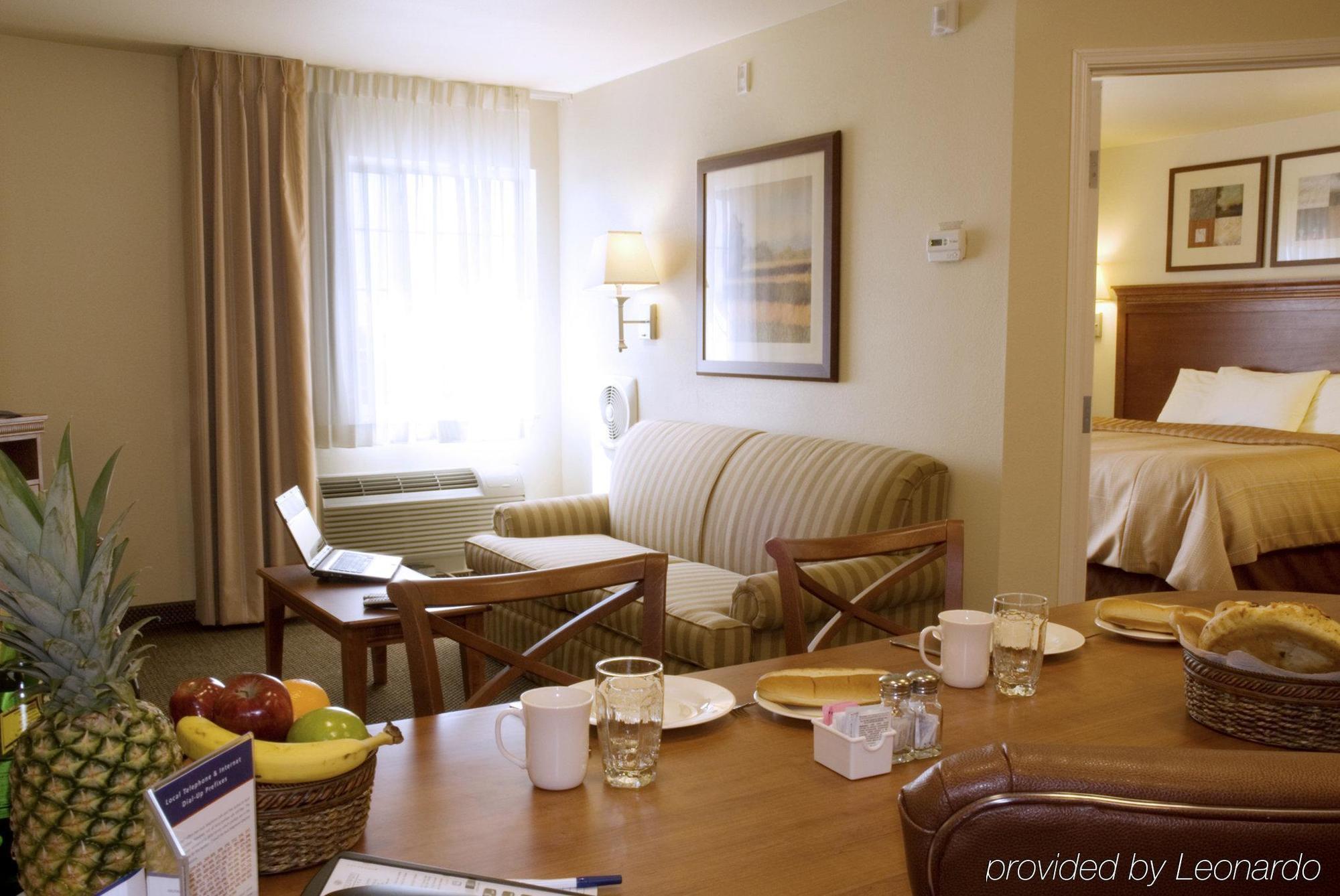 Candlewood Suites Springfield South By Ihg Eksteriør billede